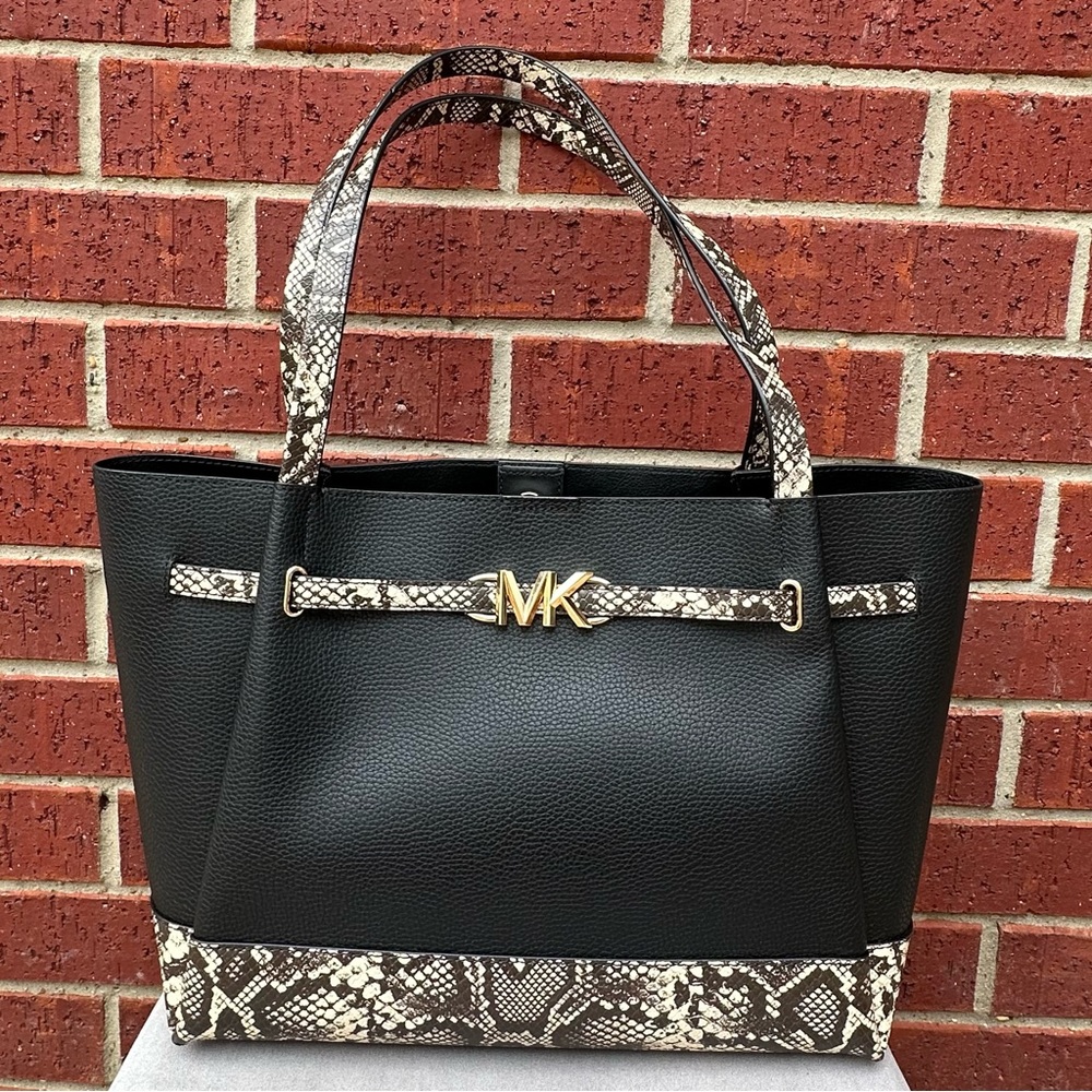 SALE 💕Michael Kors Black and Snake Pattern Tote and wallet - Picture 3 of 12